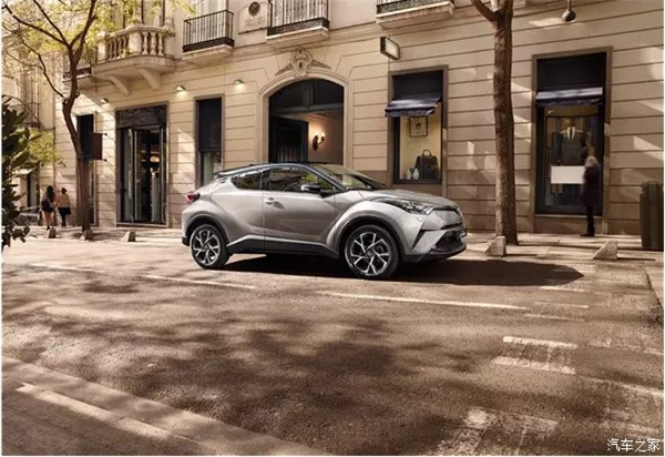 丰田，C-HR