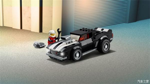 圣诞礼物，汽车礼物