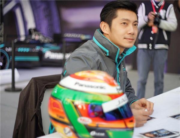 Formula E  捷豹路虎  董荷斌