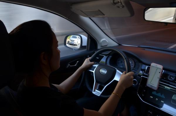 事实证明，MPV可能真的不适合飙车