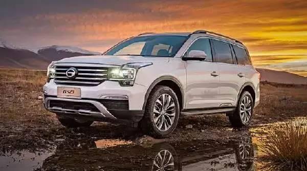 八大悬疑笼罩 中国汽车行业2017年何去何从？