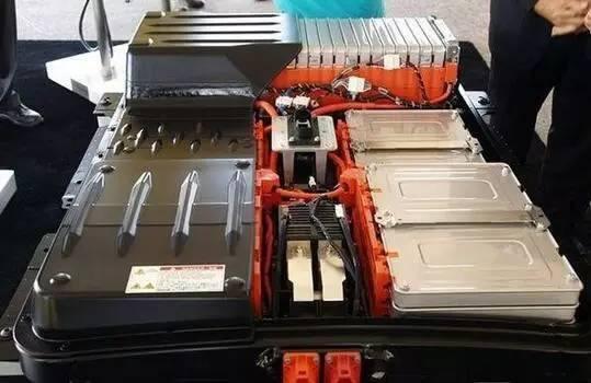 动力电池，汽车电池，电动汽车电池，中国汽车电池，中国汽车电池,汽车电池,中国动力电池市场,动力电池市场