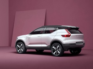 宝马X1，沃尔沃XC40，沃尔沃豪华紧凑型SUV，沃尔沃XC40,沃尔沃XC40谍照,沃尔沃豪华紧凑型SUV,宝马X1
