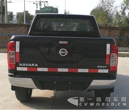 郑州日产NAVARA3.jpg