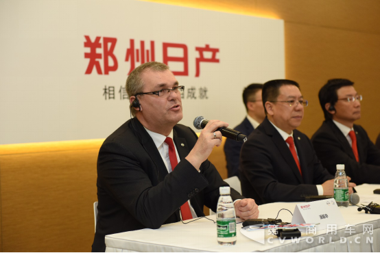 郑州日产推纳瓦拉巩固高端地位 目标皮卡市场第一