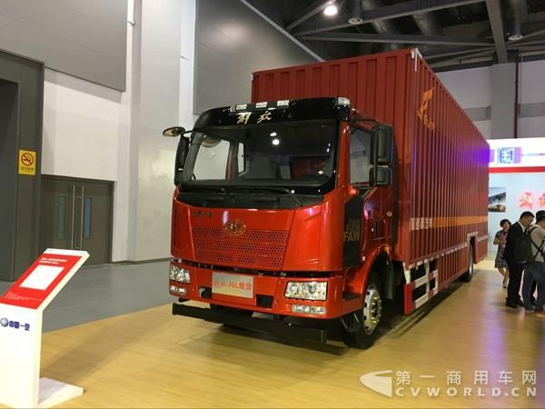 首个中国品牌日 看商用车企如何炫技快递物流博览会