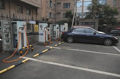 电动汽车充电,充电桩建设，电动汽车充电桩