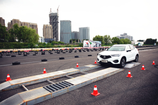 CDX 、NSX、MDX齐上阵 感受广汽Acura上海区域试驾会