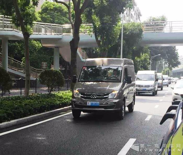 商乘并举给力 上汽大通9月销量大增79%