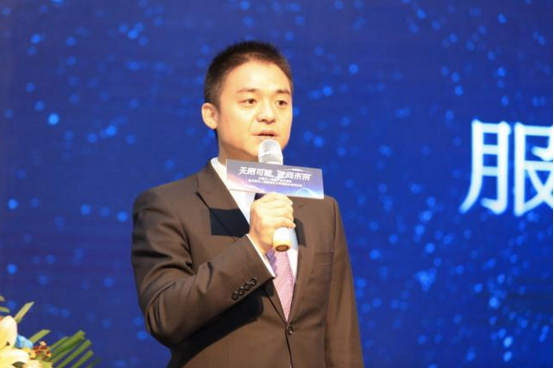 首届中国无人驾驶产业化峰会暨中国无人驾驶赛车大奖赛赛车平台发布仪式圆满落幕