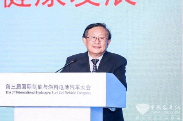 万钢为燃料电池汽车产业提战略性指导意见 万钢为燃料电池汽车产业提战略性指导意见