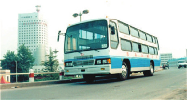 宇通客车揽获三项大奖