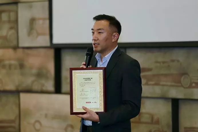 王赫男离开大众进口车，加盟林肯中国任公关副总裁
