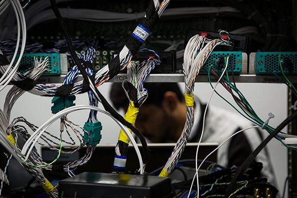 通用推全新电气架构，数据处理能力可达4.5TB/小时