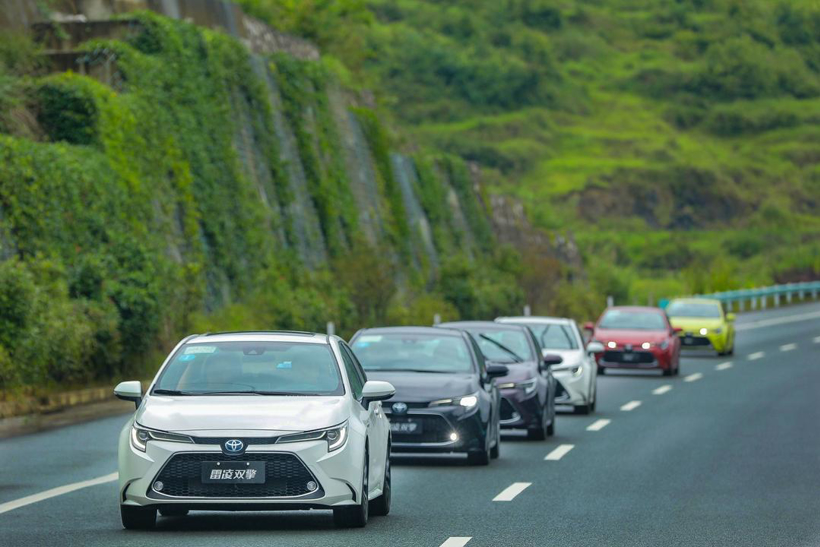 颜值加分安全升级，全新换代雷凌驾趣一路满溢