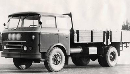 销量，新中国成立70年,中国商用车发展