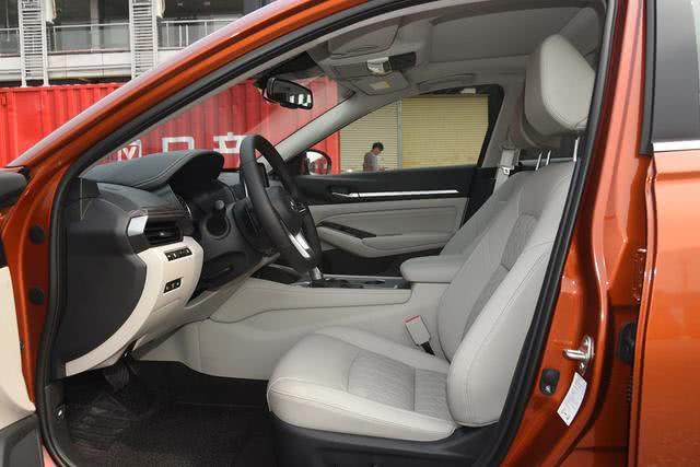 雅阁，凯美瑞，日系中型车