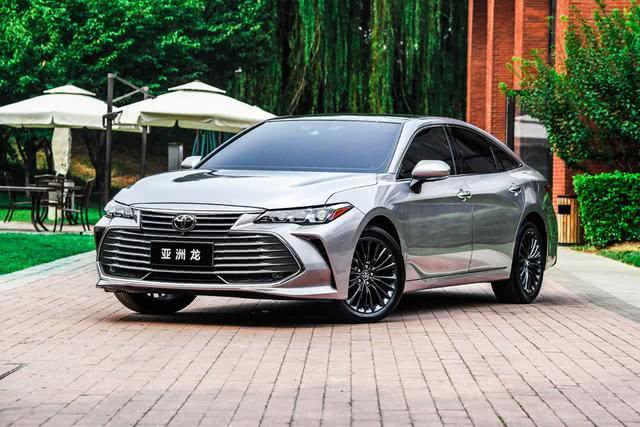 雅阁，凯美瑞，日系中型车