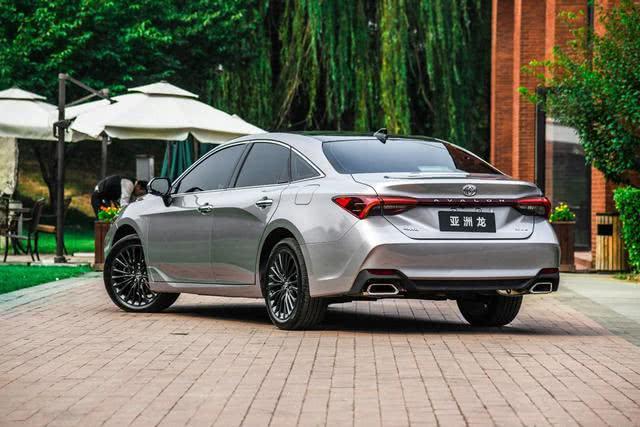 雅阁，凯美瑞，日系中型车