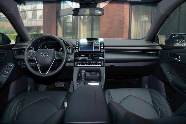 雅阁，凯美瑞，日系中型车