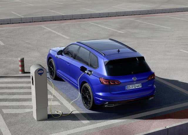 新车，纯电新车