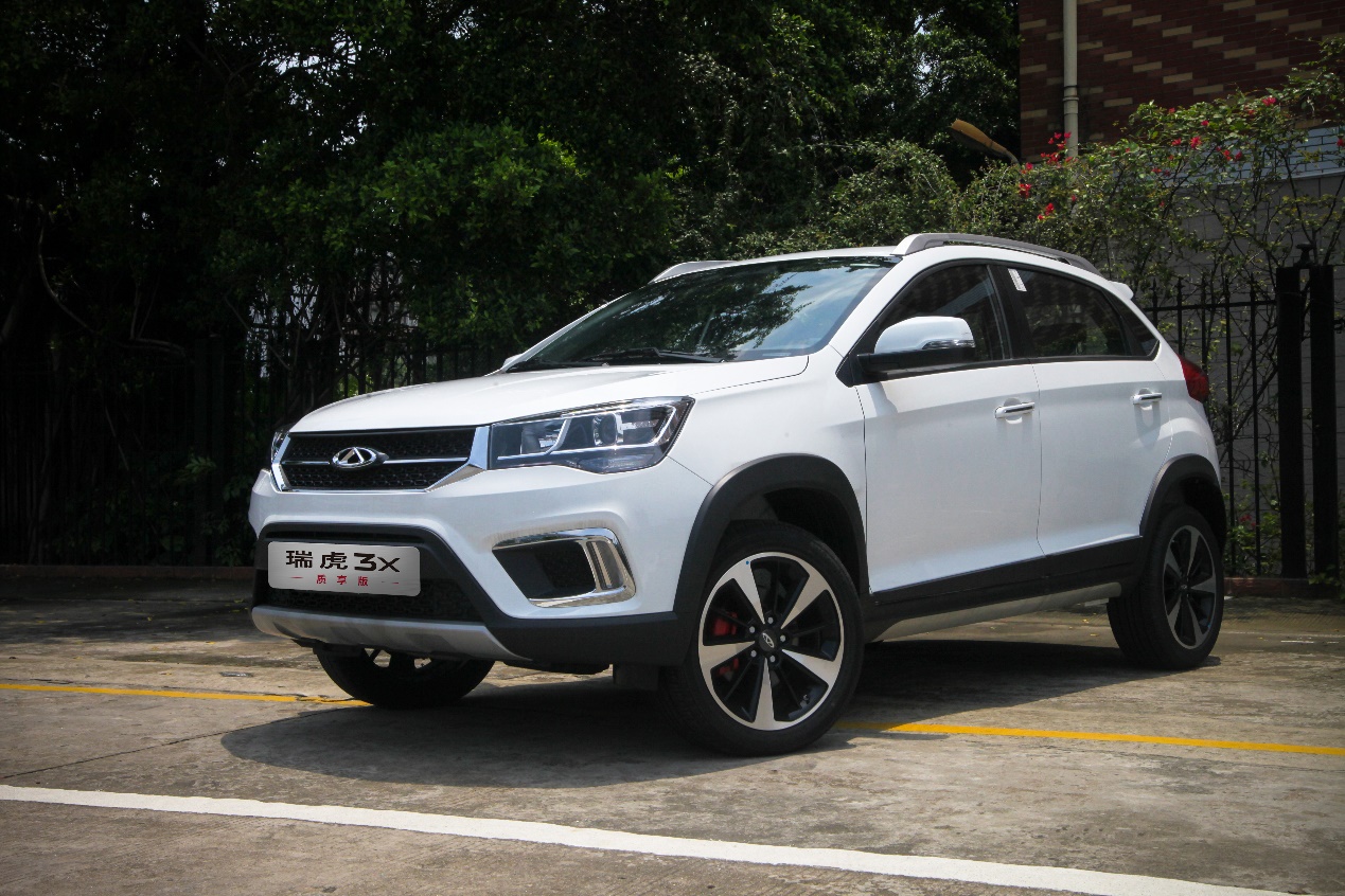 新车，小型SUV,瑞虎3x