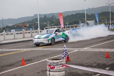 2020环青赛正式开赛，BEIJING汽车三款主力车型闪耀赛场