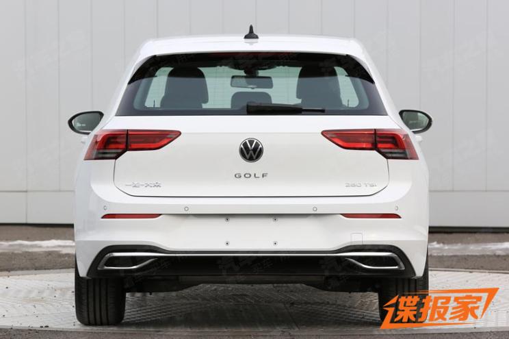 新车，高尔夫八