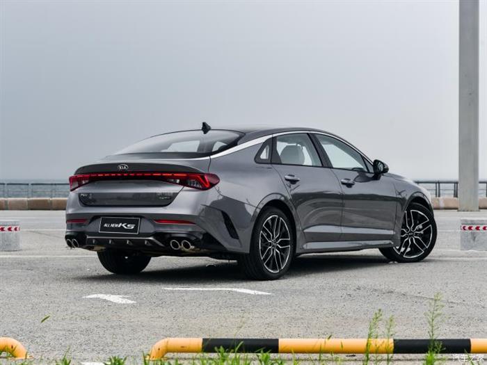 东风悦达起亚 K5凯酷 2020款 380T GT-Line 尊贵版