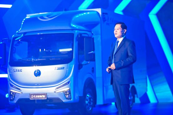 东风轻型车发布“一剑双星” 开启智慧物流新时代