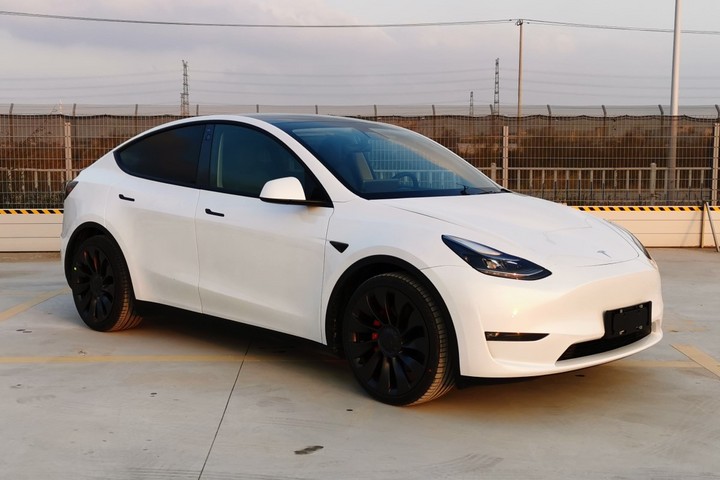 神车又来了，新款Model Y/ID.6 CROZZ/赛力斯SF5纯电版入选第342批SUV申报