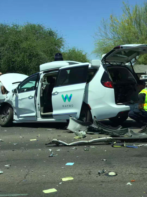 Waymo 自动驾驶事故,自动驾驶车祸