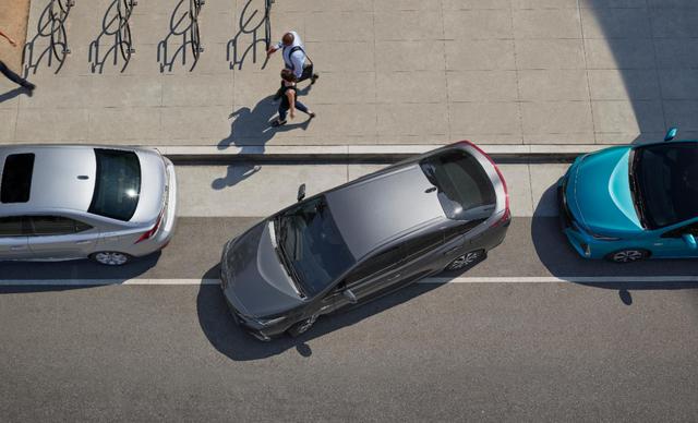 这个年代降价幅度不大的本田和丰田，为啥销量还如此猛？