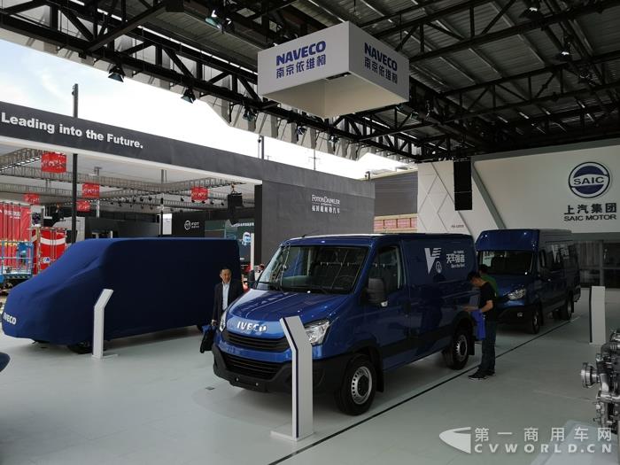 特顺南维柯图雅诺预发新品 大通奔驰拼房车 北京车展轻客这边看
