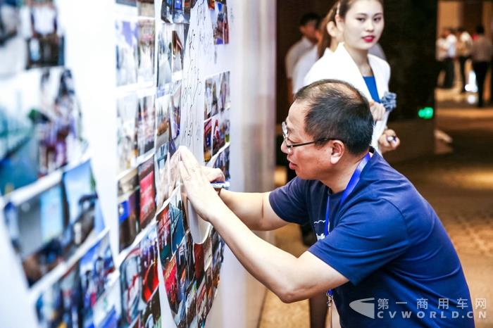 售24.98万元起 宇通洞悉市场需求 推出新一代商旅客车CL6