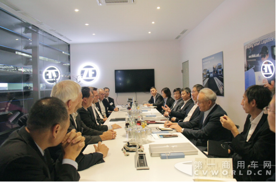 解放与采埃孚建立全面战略合作关系