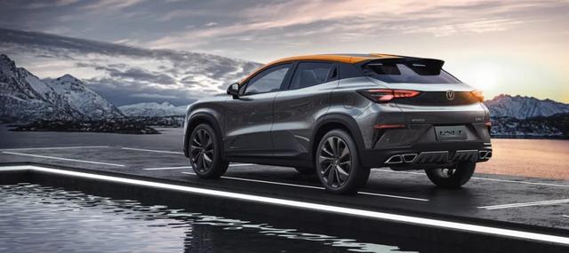 30万买哪款SUV?奥迪Q3/宝马X1/奔驰GLA,这三款让年轻人最纠结
