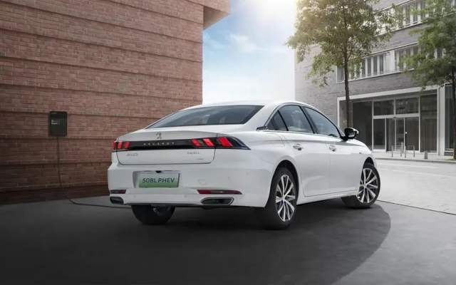 一口气推出3款新车,东风标致的反击从现在开始 一口气推出3款新车,东风标致的反击从现在开始