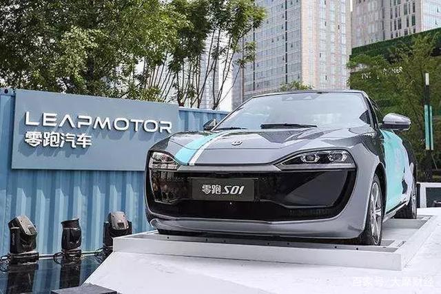 给点阳光就灿烂:零跑汽车2025年销量80万,要超越特斯拉?