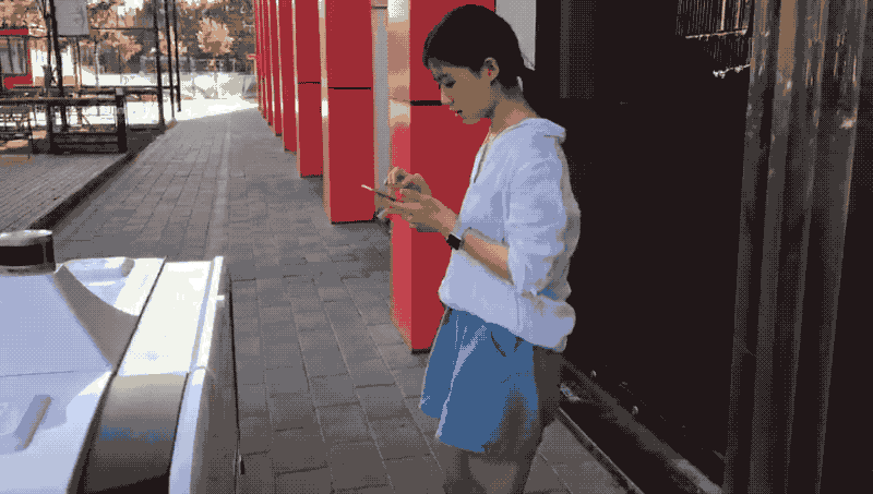 智行者CEO張德兆：無人掃地車租一年，頂6個環(huán)衛(wèi)工