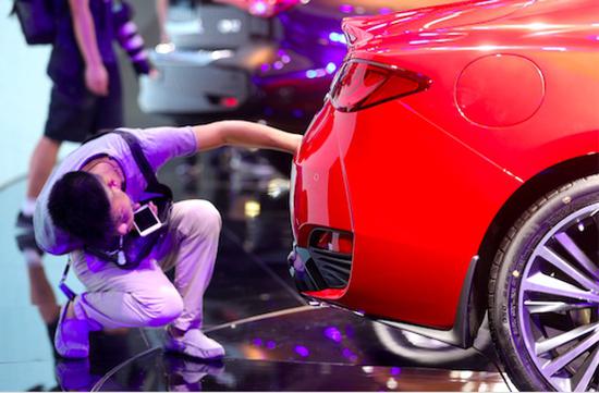 新车，消费者购车日渐谨慎,车市金九银十