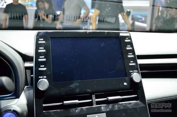 一汽丰田，一汽丰田亚洲龙主销车预计售26/27万元