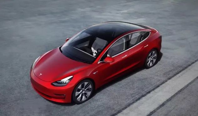 从来没有天降馅饼，2021年新能源汽车市场变成&ldquo;突围赛&rdquo;