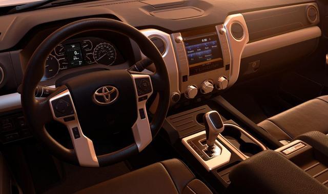 这个年代降价幅度不大的本田和丰田，为啥销量还如此猛？