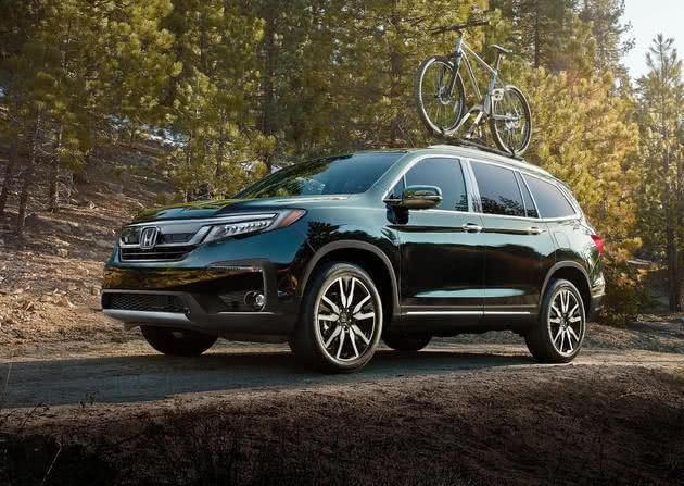 冠道和URV两款大五座,也不国产大7座,本田在