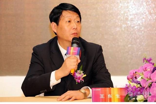 这家被严重低估的老牌车企,为何能乘风破浪?真相没你想象得简单