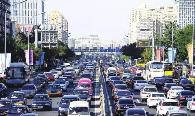 朗逸宝来慌了?日系发力平台模块化,轩逸雷凌卡罗拉很凶猛