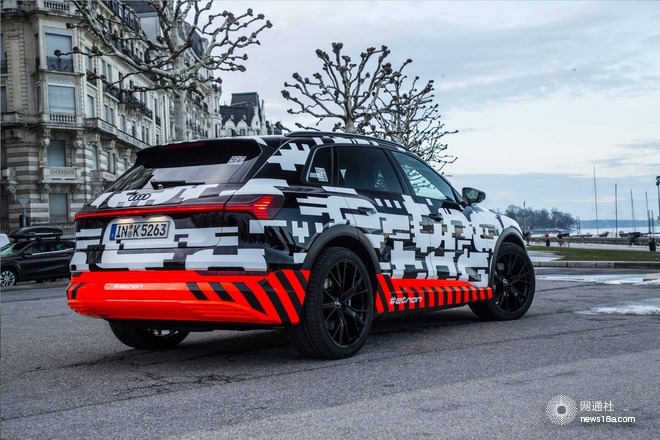 奥迪纯电动大SUV,奥迪e-tron quattro的量产版车型