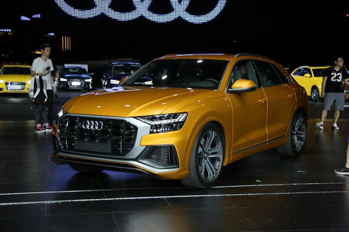 奥迪Q8全球首发,奥迪纯电动车