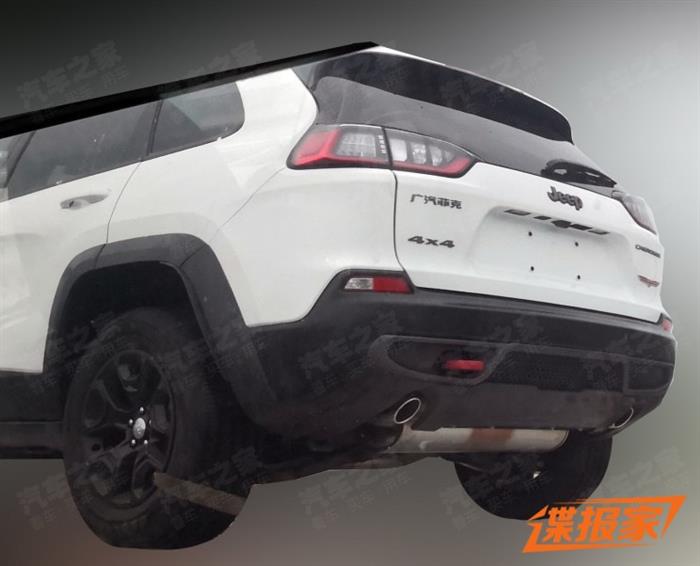 Jeep国产自由光Trailhawk越野版谍照,广汽菲克新车型, Jeep国产自由光Trailhawk越野版谍照,广汽菲克新车型,